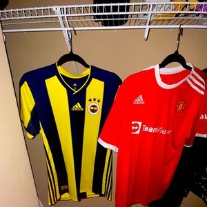 Manchester United jersey